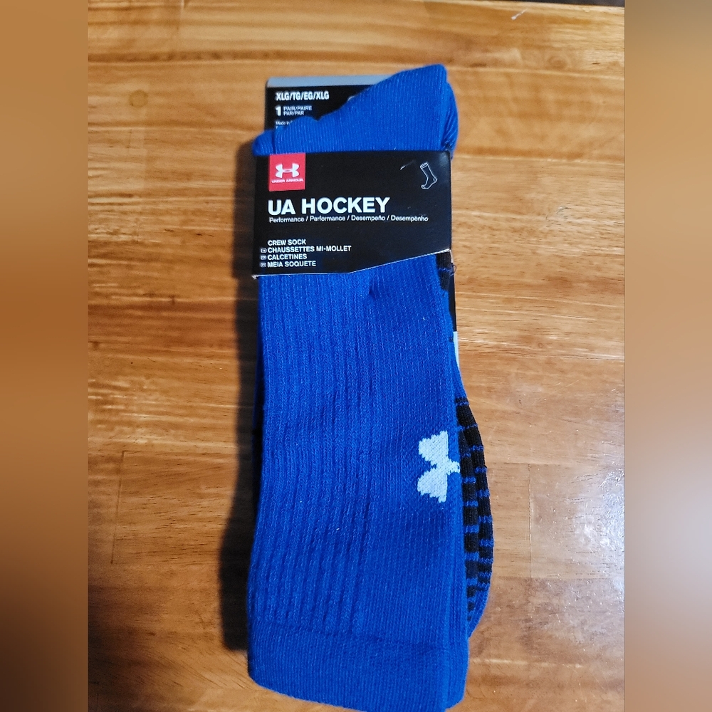NEW Under Armor Over the Calf Hockey Crew Socks Adult Royal Blue